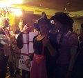 18 Nun geht es los mit der Polonaise durch das ganze Haus